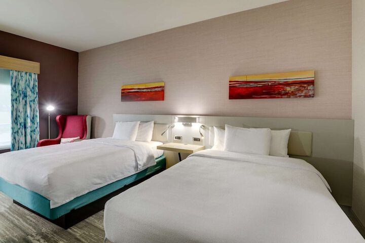 Room 43 of 68