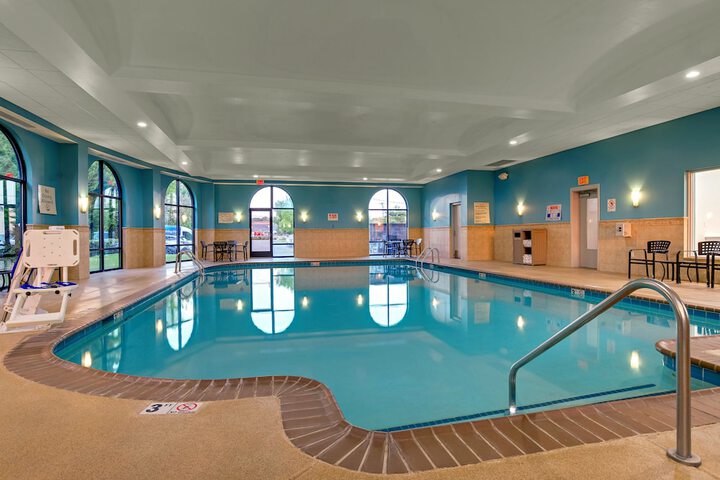 Pool 7 of 54