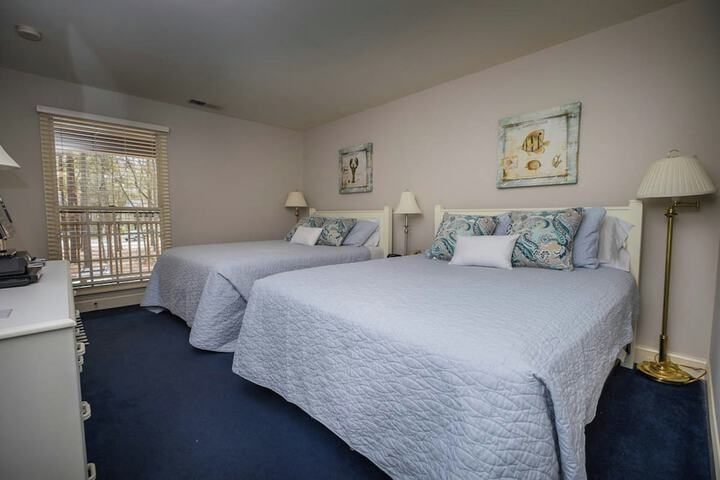 Litchfield Beach & Golf Resort