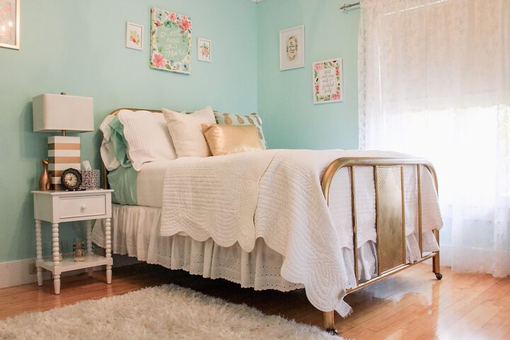 Room 15 of 22