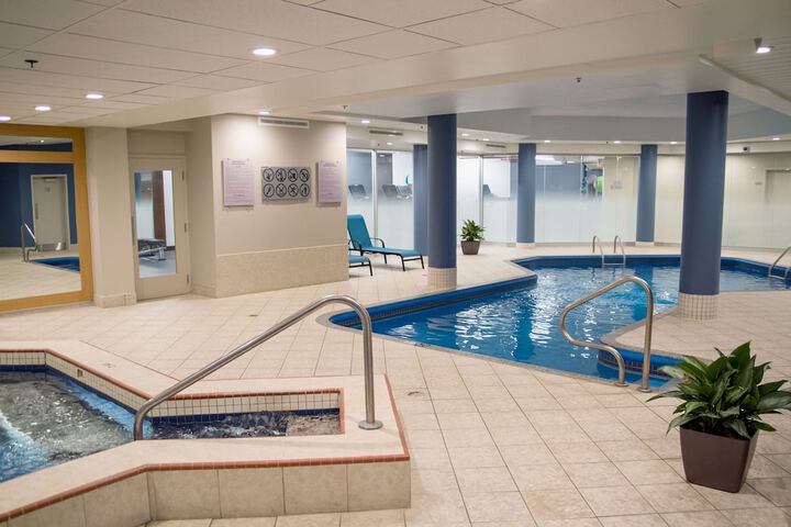 Pool 4 of 60