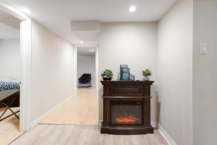 Finished 2 BR Apartment in an Upscale Area of Ajax