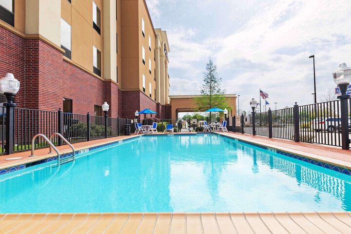 Pool 9 of 65