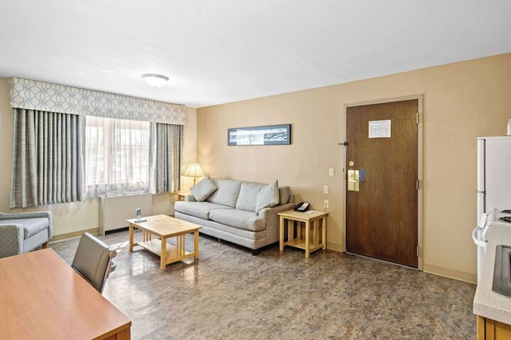 Room 68 of 89