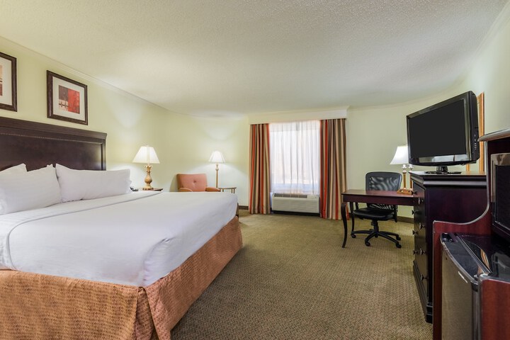 Holiday Inn Mobile-Dwtn / Hist. District by IHG