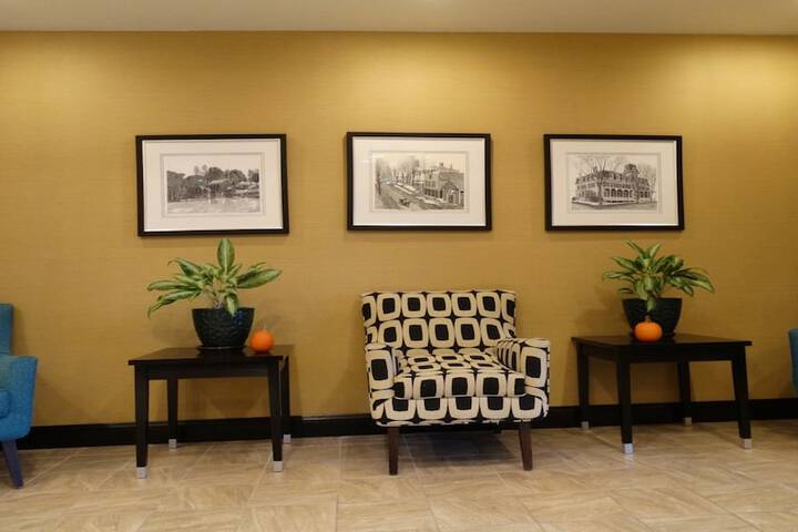 Hotel 7 of 58