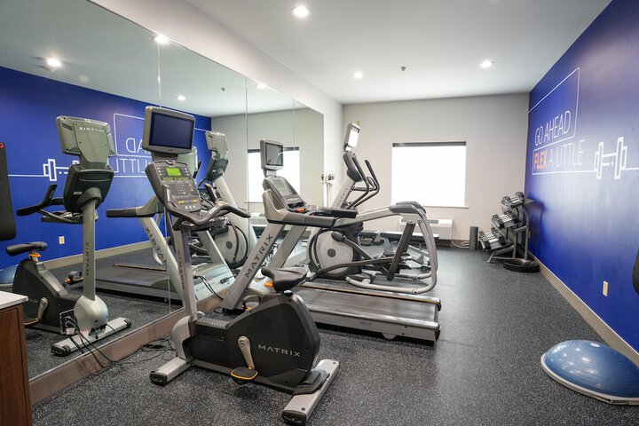 Holiday Inn Express & Suites Dallas Southwest-Cedar Hill by IHG
