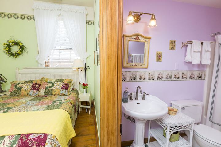 Room 15 of 59