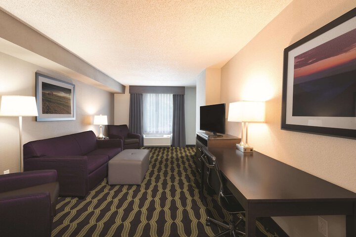 Room 28 of 58