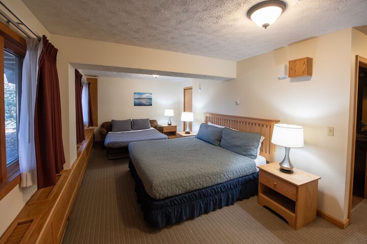 Room 49 of 142