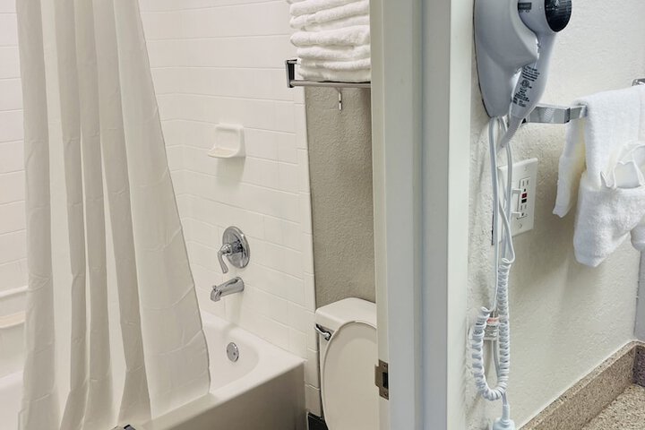 Room 44 of 70