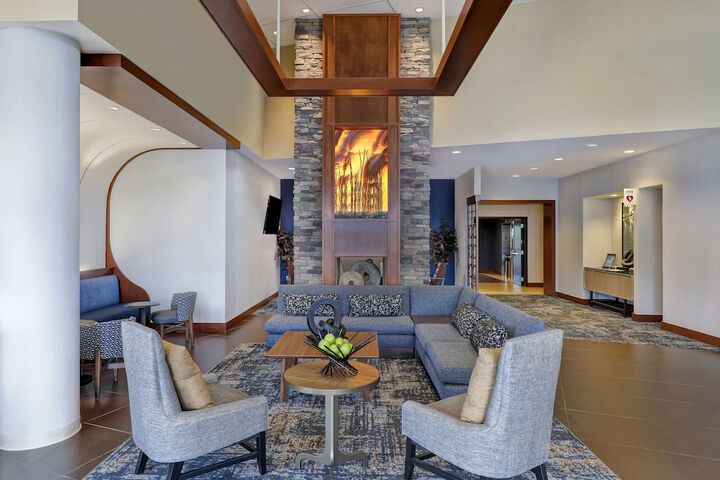 Hyatt Place San Antonio–North / Stone Oak