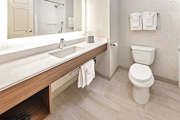 Holiday Inn Express Hotel & Suites a Lake Zurich-Barrington by IHG
