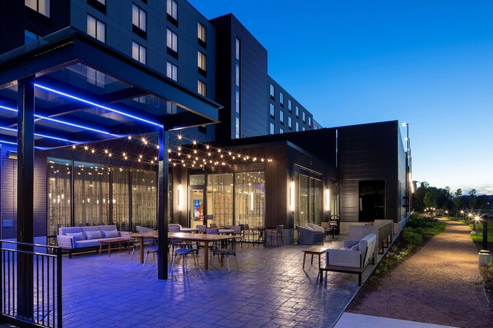Hilton Garden Inn Madison Downtown