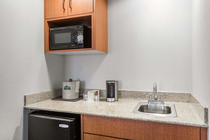 Wingate by Wyndham Chesapeake