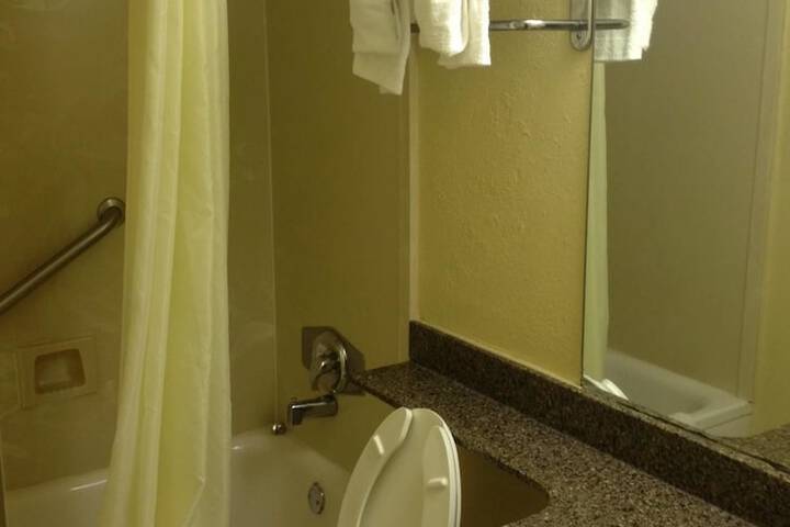 Room 20 of 30