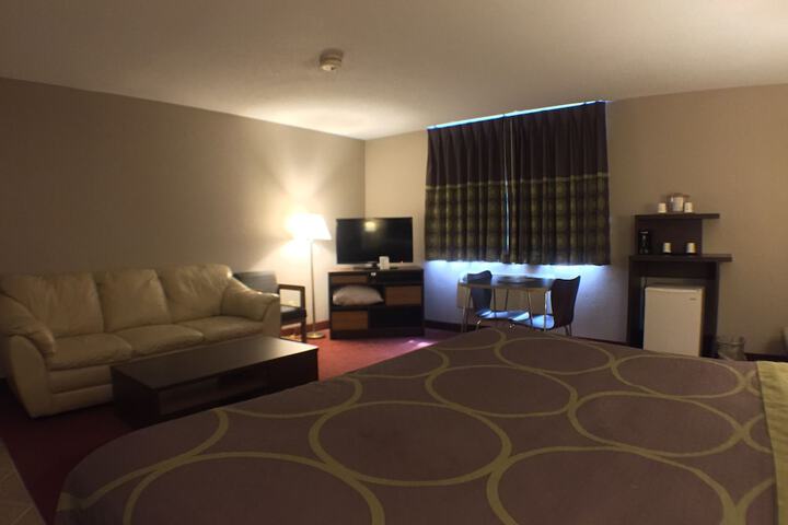 Room 44 of 64