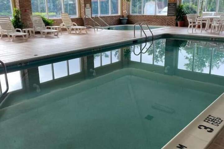 Pool 8 of 63