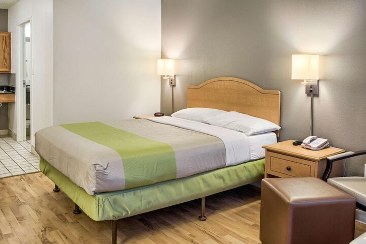 Studio 6 Extended Stay - Ocean Springs MS