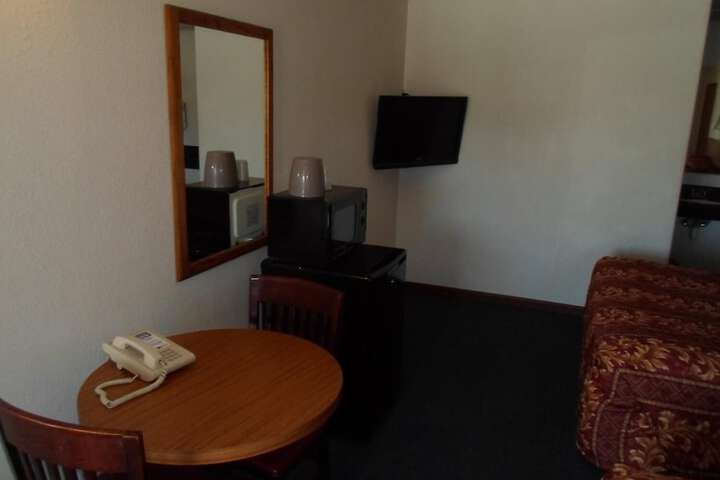 Economy Inn Morgan Hill