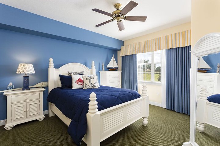 Room 9 of 21