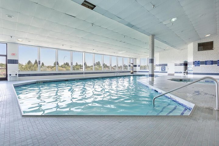 Pool 6 of 33