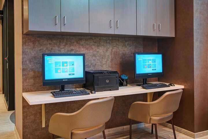SpringHill Suites by Marriott Milwaukee Downtown