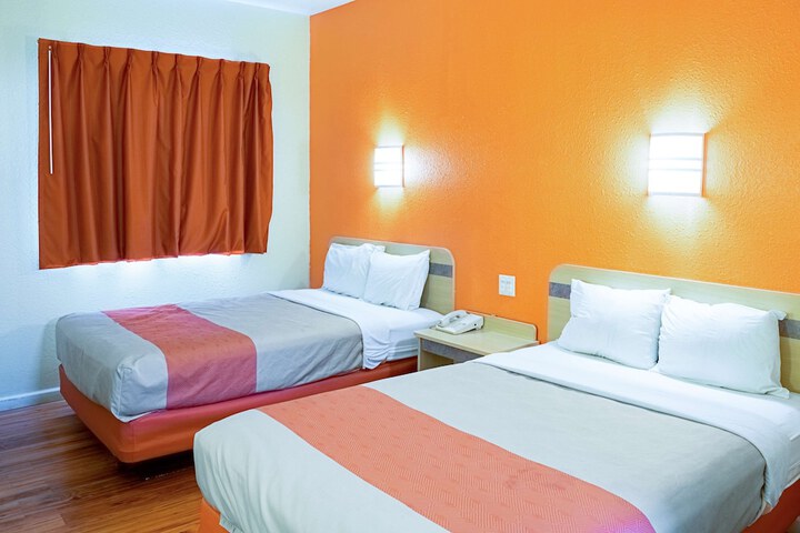 Motel 6 Seymour IN - North