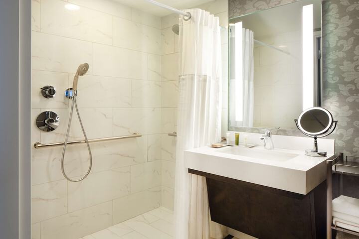 Hilton Atlanta / Marietta Hotel & Conference Center