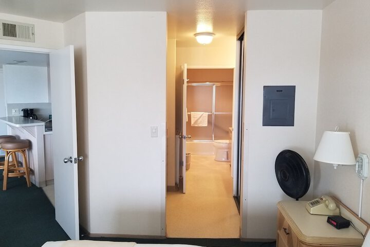 Room 45 of 229