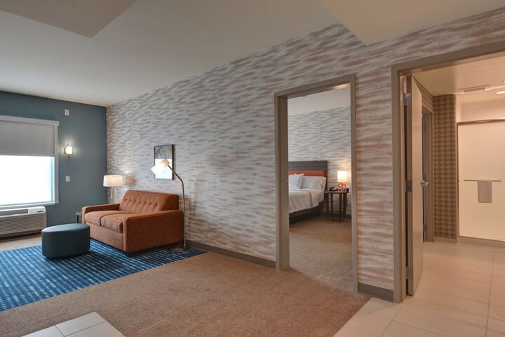 Room 27 of 58