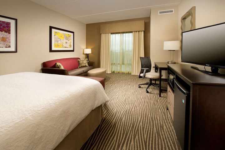 Room 13 of 31
