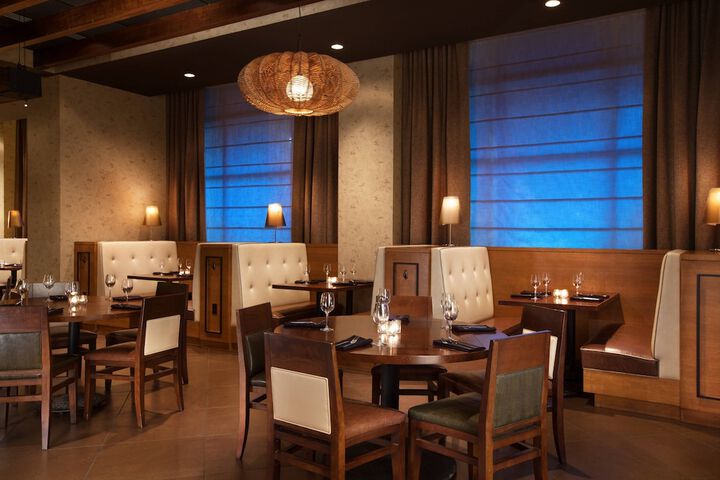 Dining 117 of 133