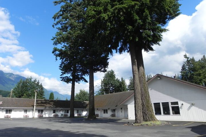 Skagit Motor Inn