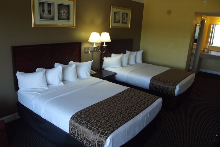 Room 49 of 78