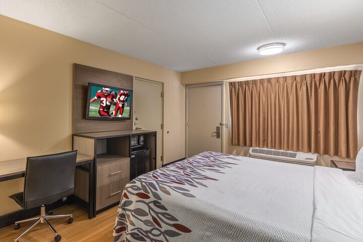 Room 12 of 22