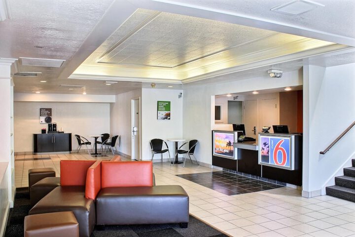 Hotel Interior 17 of 47
