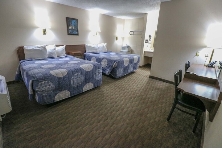 Bear Lodge Motel