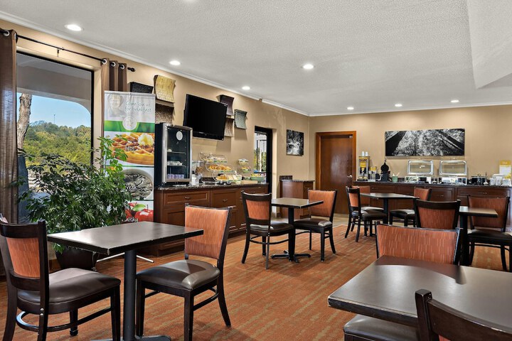 Quality Inn Dandridge