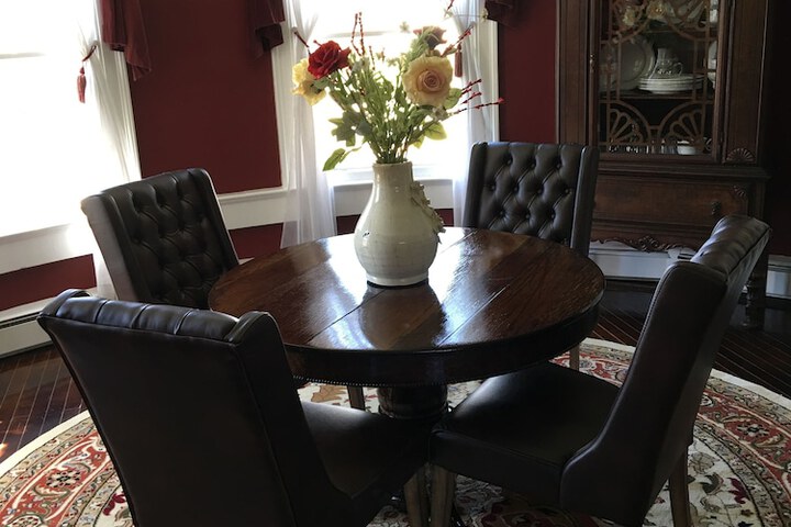 Baldwinsville B & B