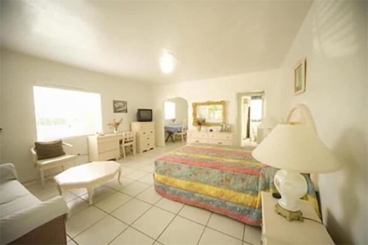 Room 42 of 58