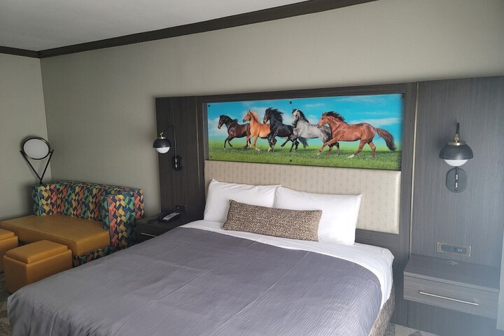 Room 9 of 23