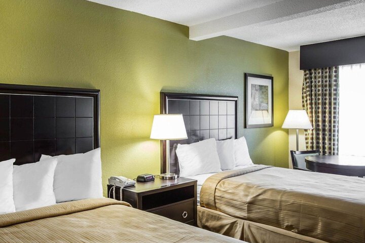 Quality Inn Greenwood Hwy 25