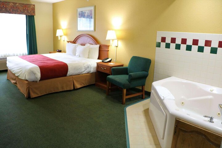 Room 8 of 21