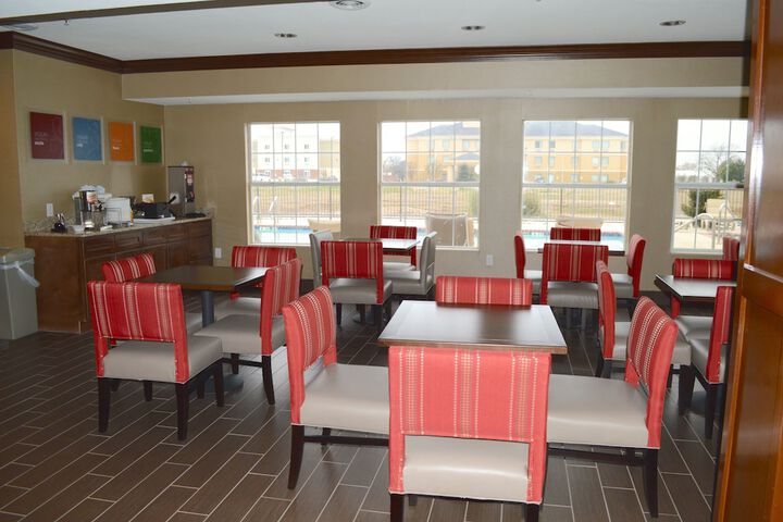 Comfort Suites New Braunfels - San Antonio Area