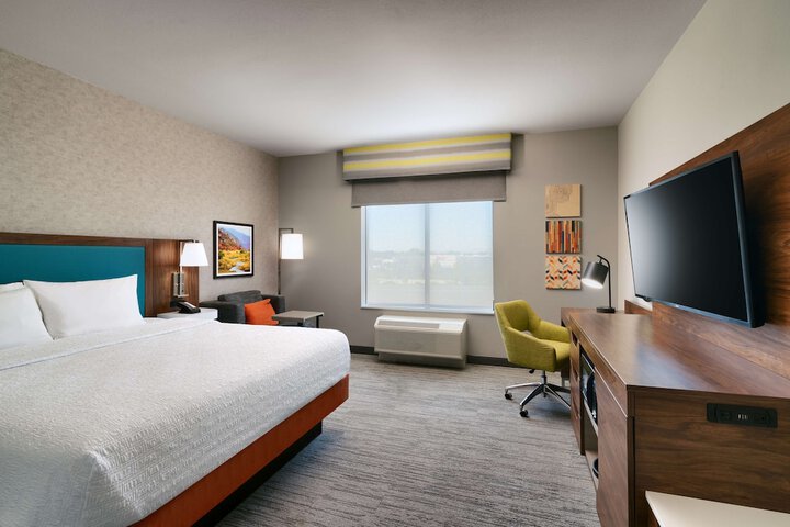 Room 15 of 26