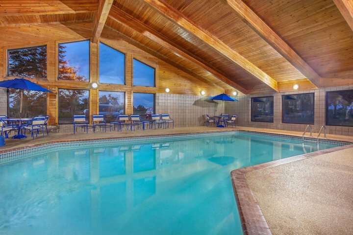 Pool 3 of 37