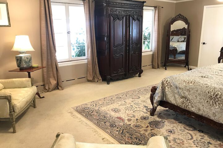 Room 27 of 100