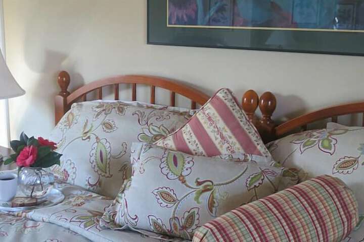Inn at Huntingfield Creek
