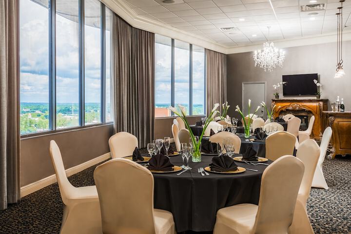 Holiday Inn Mobile-Dwtn / Hist. District by IHG